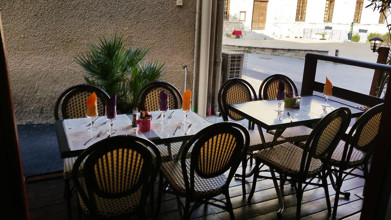 Hotel Le Passage De Vallon Exterior foto